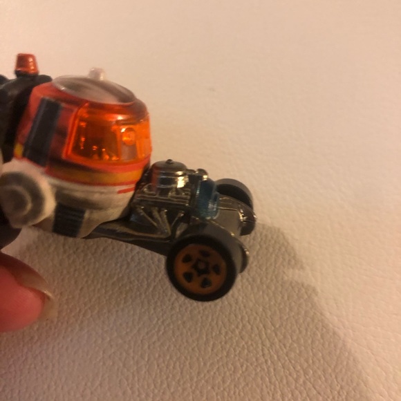 4 Star Wars Hot Wheels cars Mattel - Picture 7 of 9